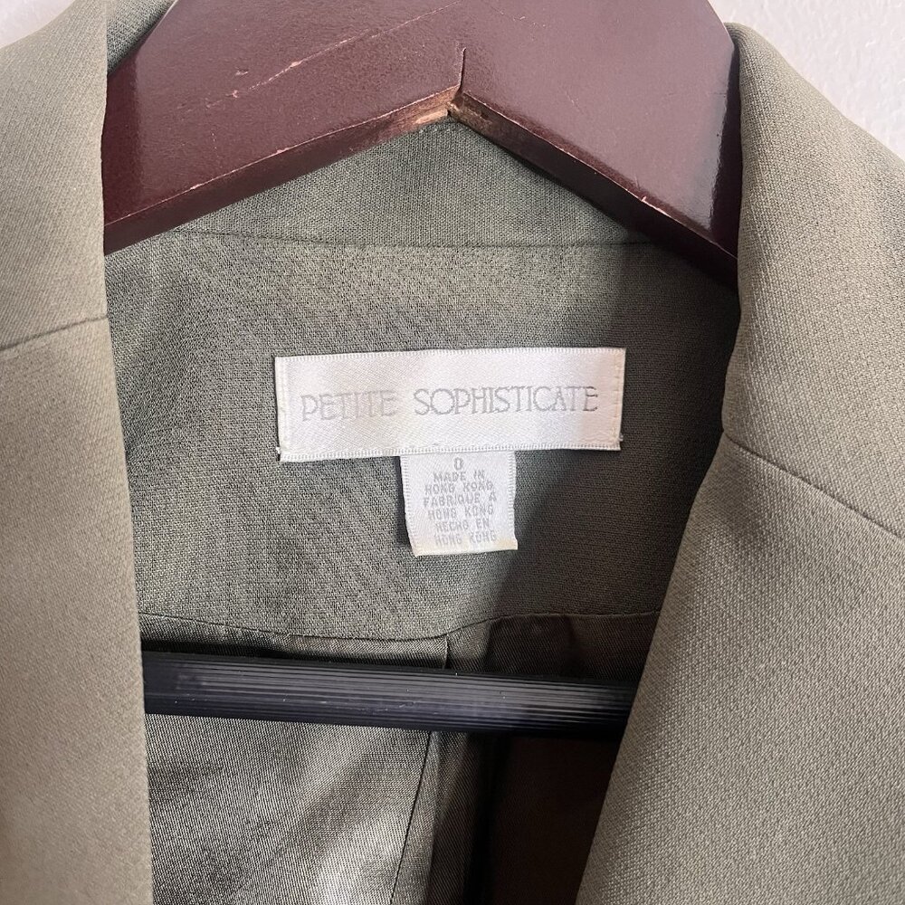 Petite Sophisticate Size 0 Button Front Tailored Army Olive Green Blazer - Picture 2 of 5